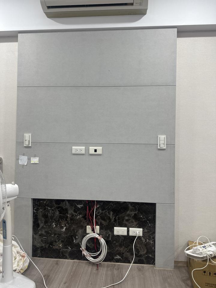 電視壁掛架安裝案件圖片