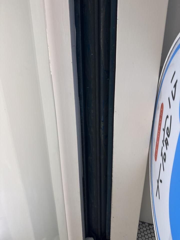 鐵捲門維修案件圖片