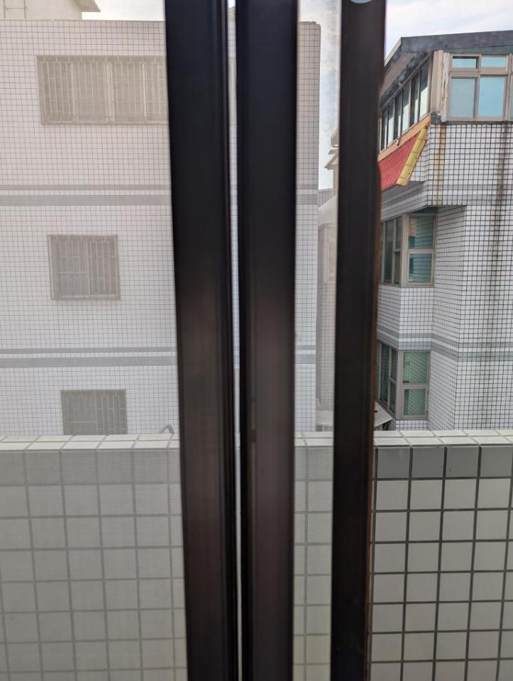 窗戶維修案件圖片