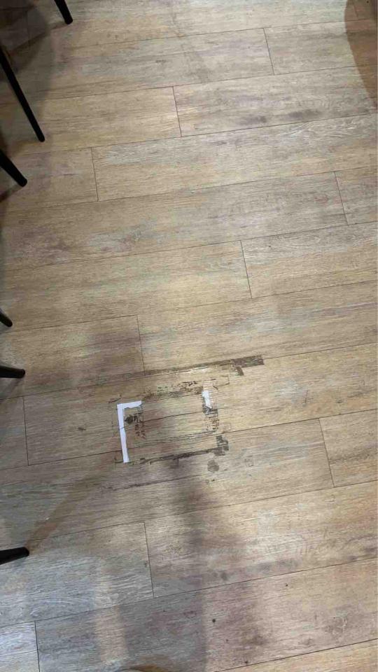 地板維修案件圖片