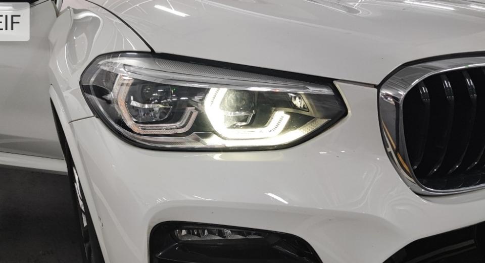 車燈修復案件圖片