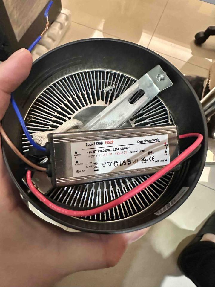 燈具維修案件圖片