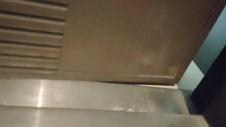 門片維修案件圖片