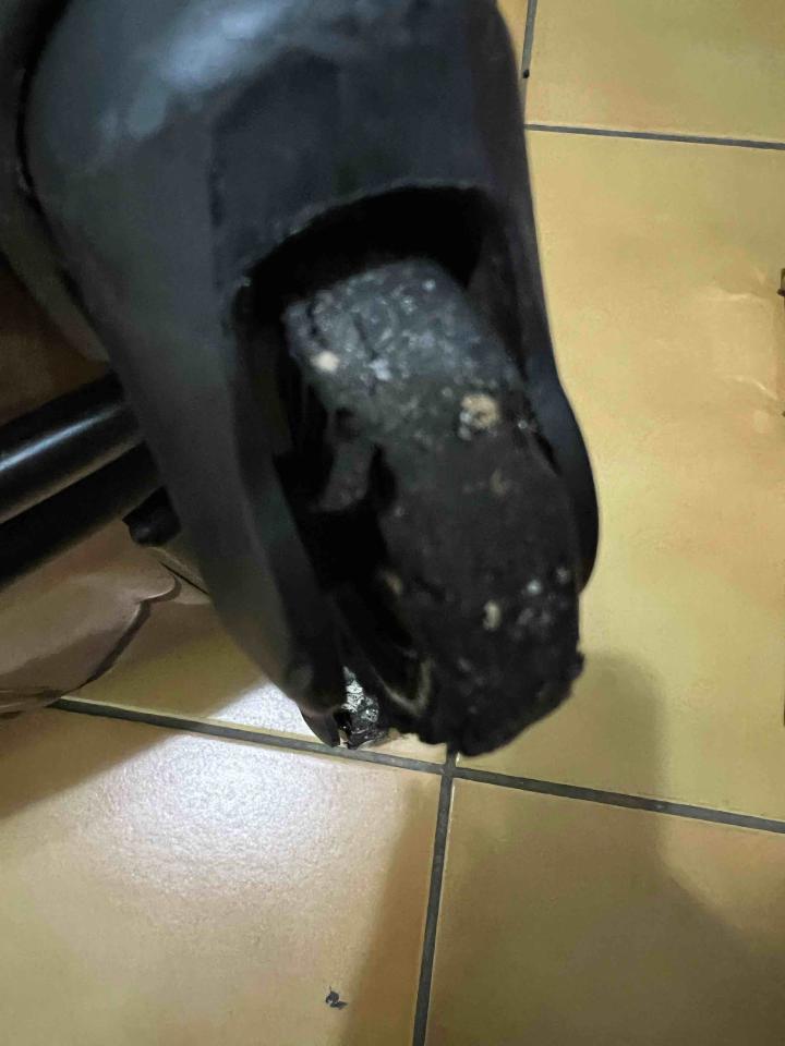 行李箱維修案件圖片