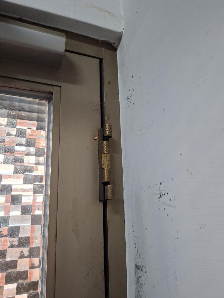 門片維修案件圖片