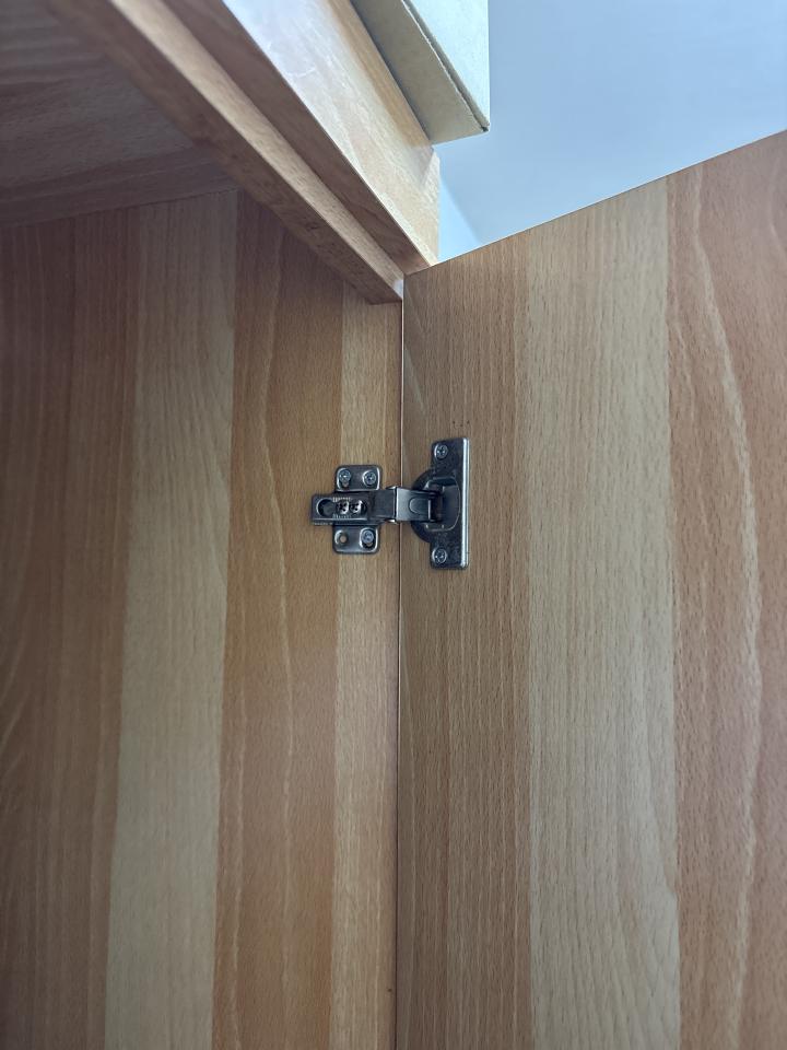 櫥櫃門片更換案件圖片