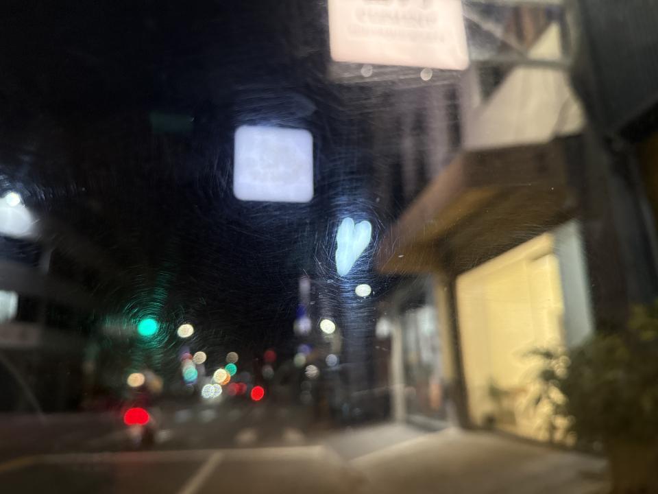 汽車玻璃修補案件圖片