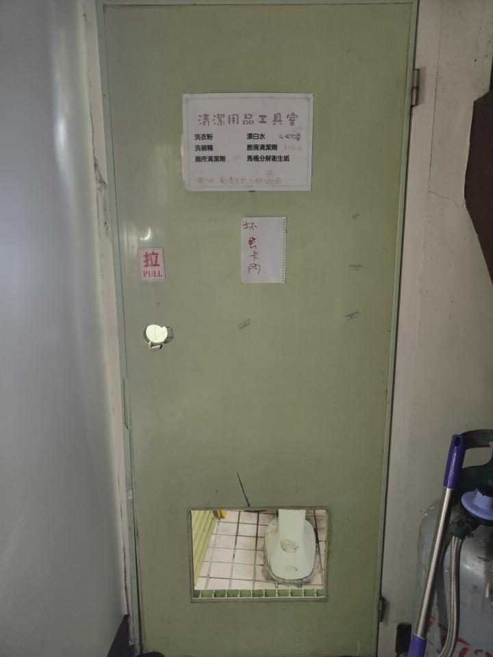 浴室門案件圖片