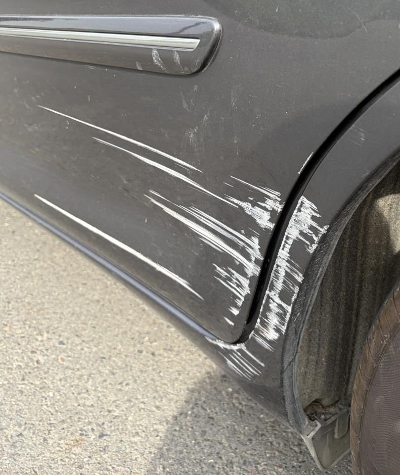 汽車板金烤漆案件圖片