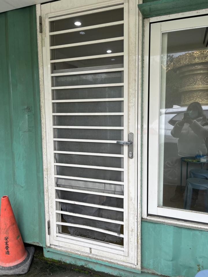 紗窗裝修案件圖片