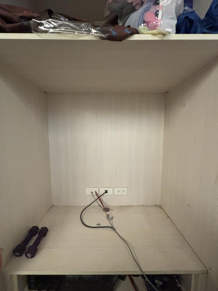 電視壁掛架安裝案件圖片