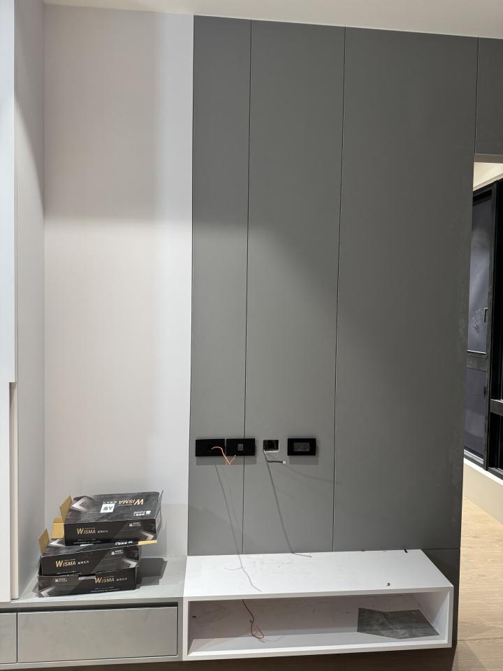 電視壁掛架安裝案件圖片