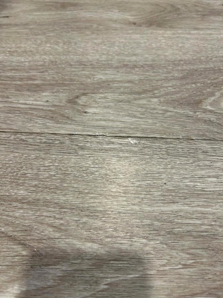 地板維修案件圖片