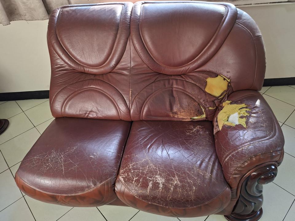 沙發修理案件圖片