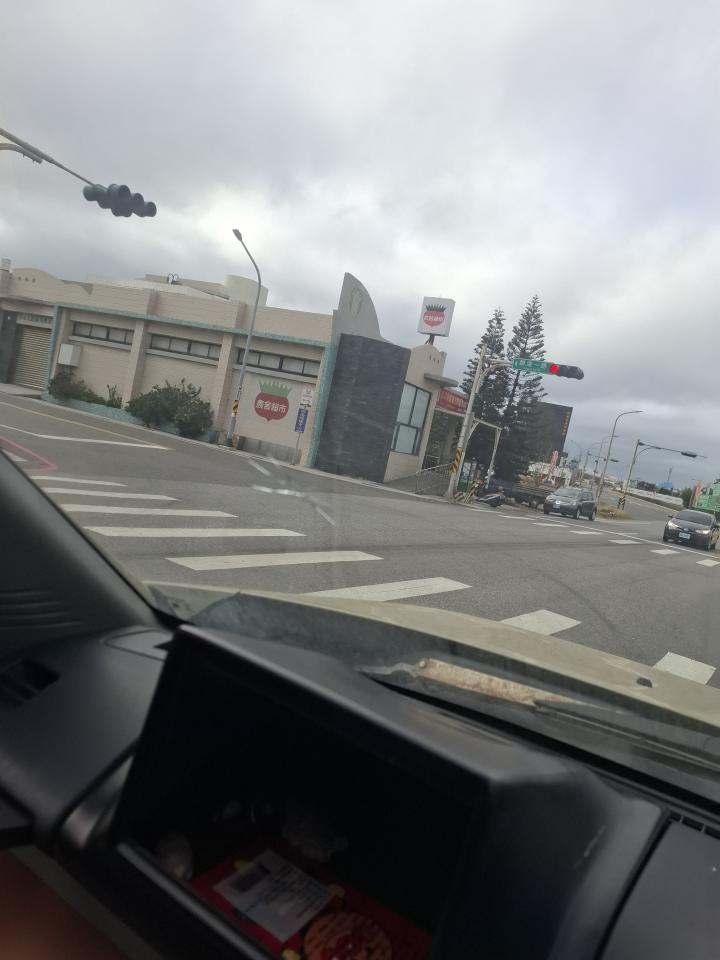 汽車玻璃修補案件圖片