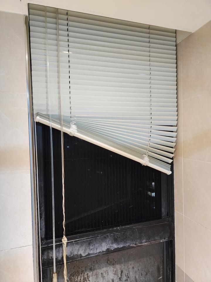 百葉窗安裝案件圖片
