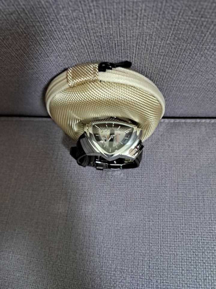 鐘錶行案件圖片