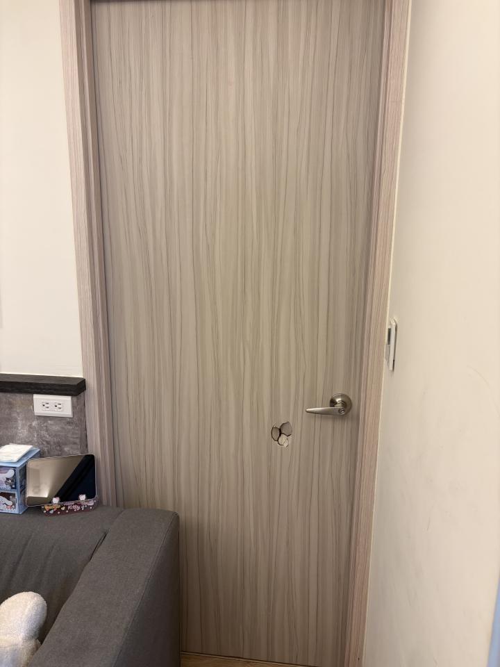 門片安裝案件圖片