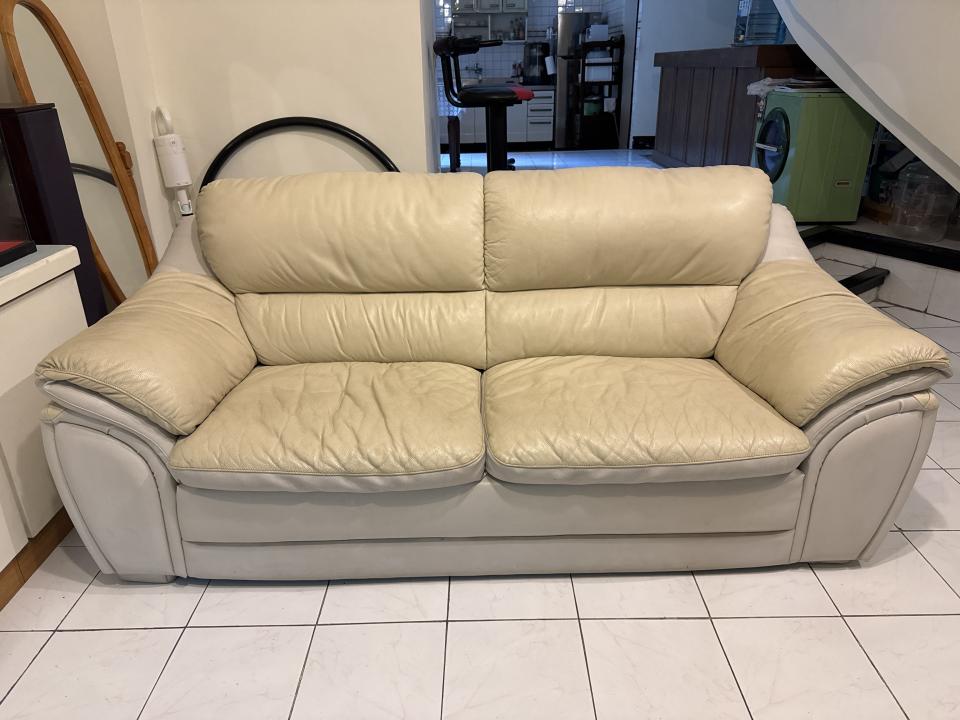 沙發修理案件圖片