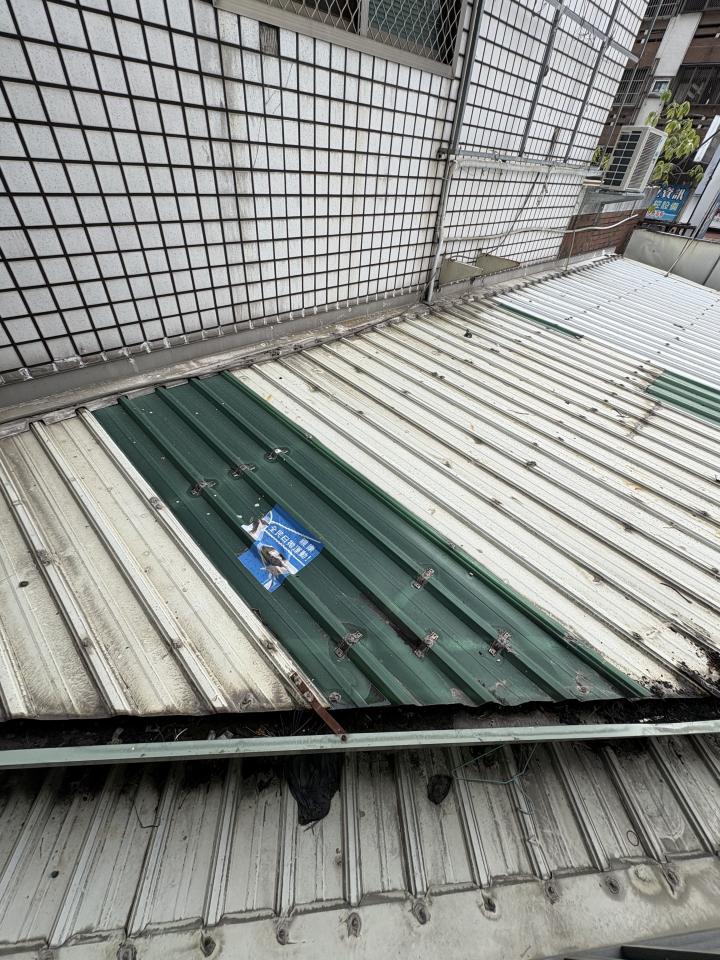 遮雨棚安裝案件圖片