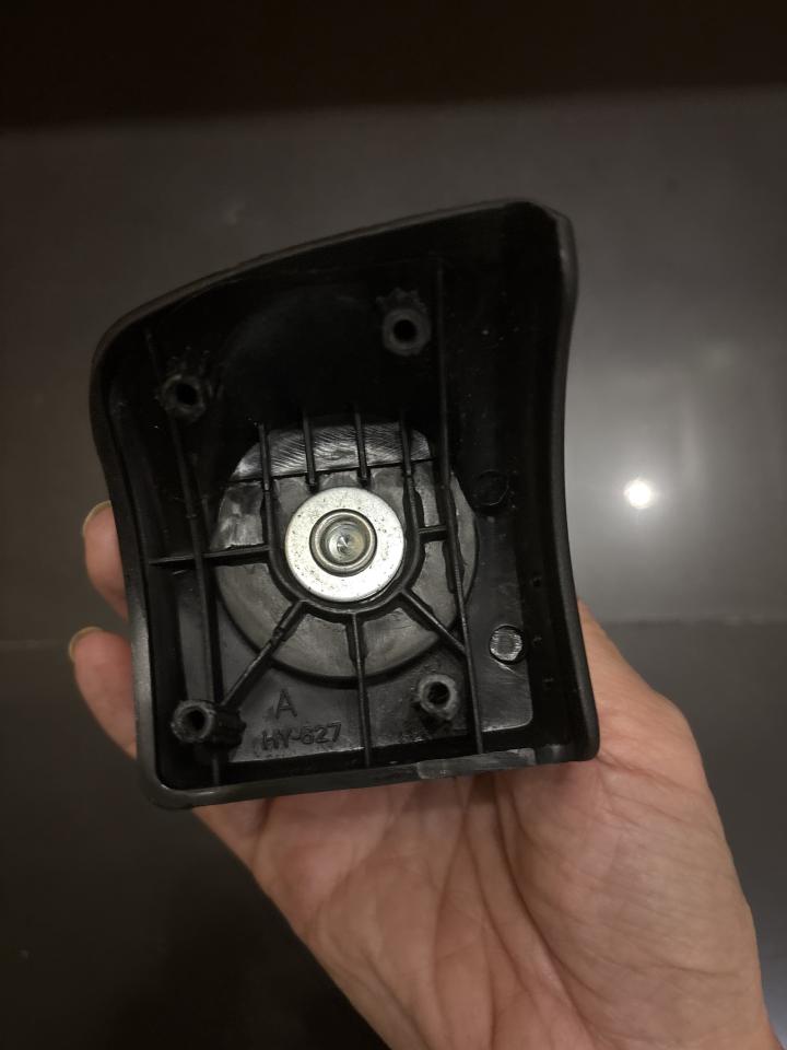 行李箱維修案件圖片