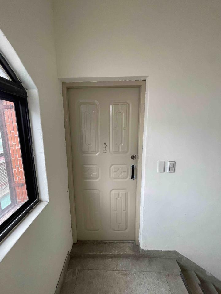 門片安裝案件圖片