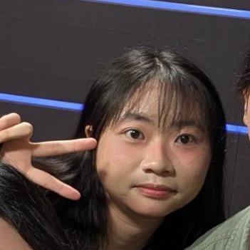 提供烏克麗麗服務的專家張詠淇