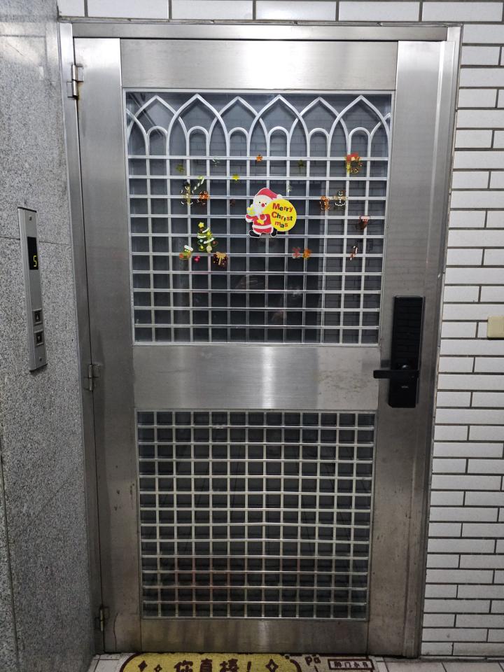 門片安裝案件圖片