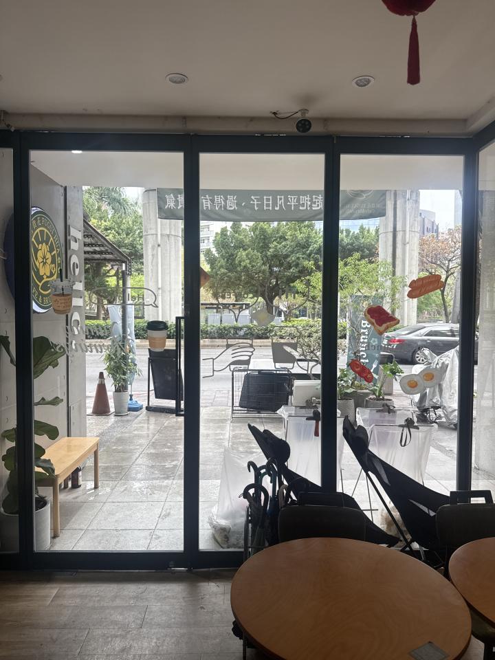 玻璃隔熱案件圖片