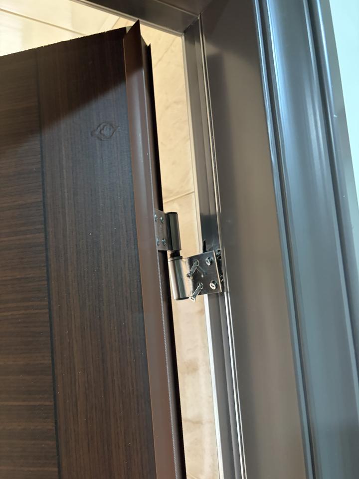 浴室門案件圖片