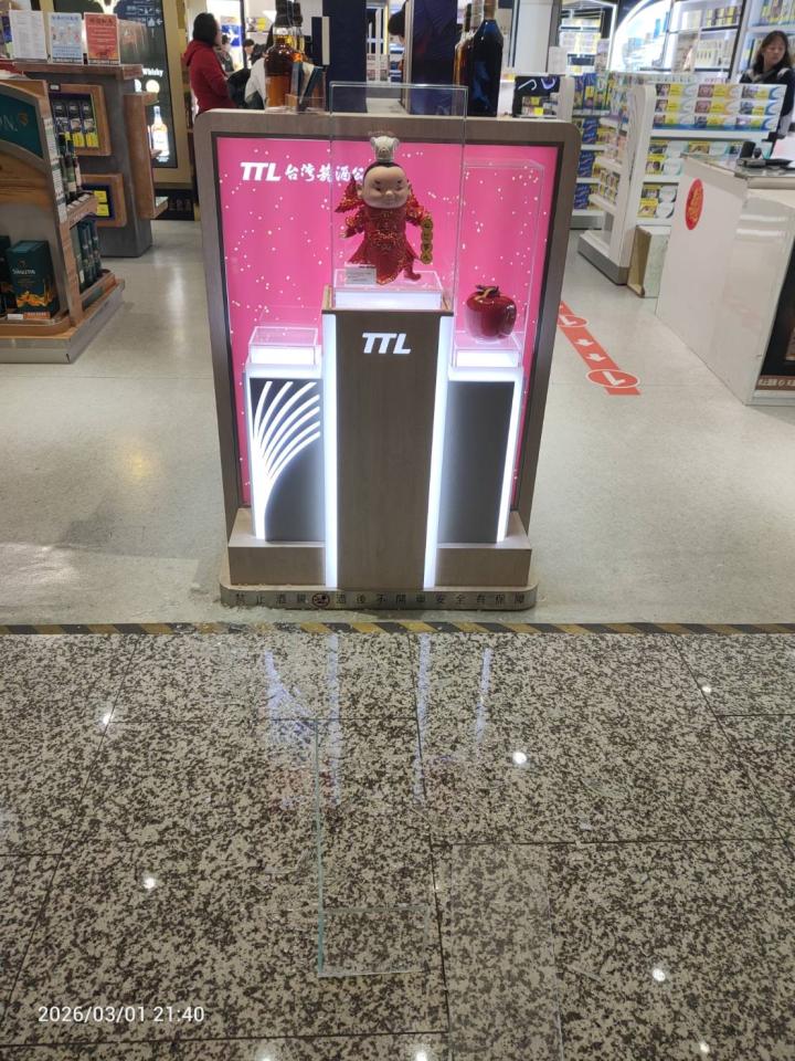 玻璃展示櫃訂做案件圖片