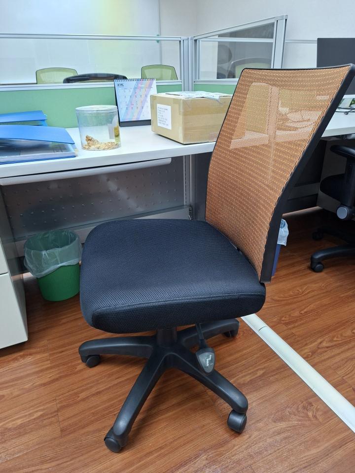 辦公家具回收案件圖片