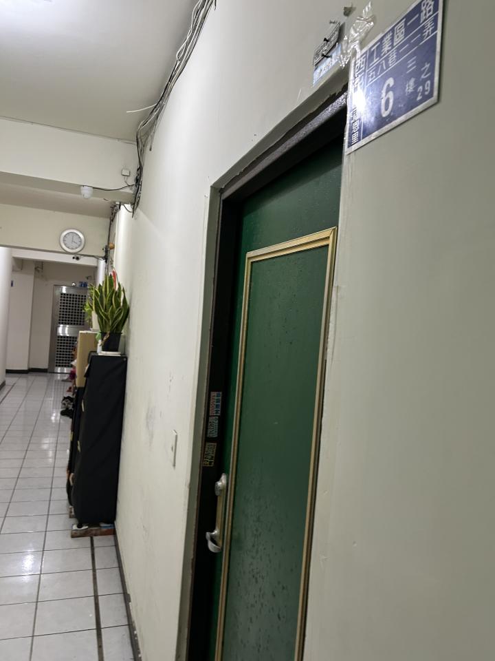 門片維修案件圖片