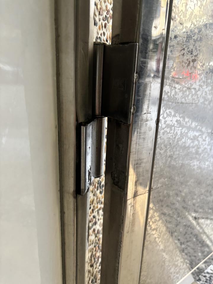 門片維修案件圖片