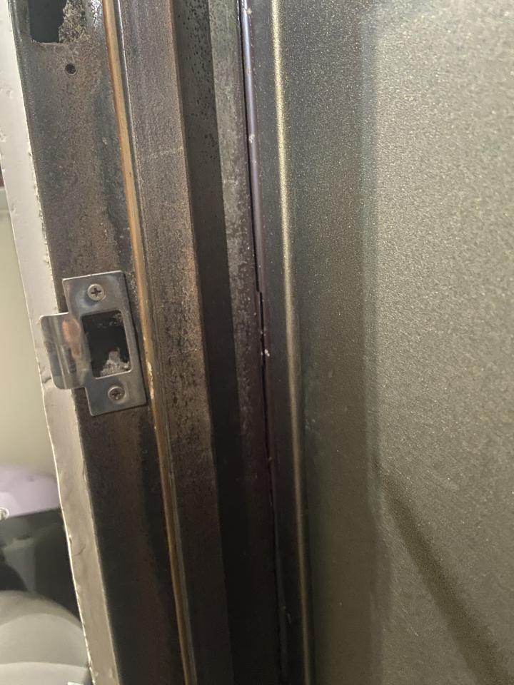 門片維修案件圖片