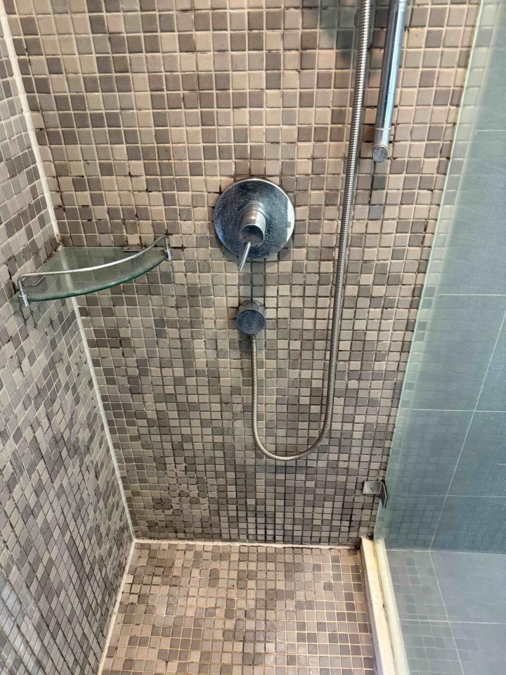 浴室除霉清潔案件圖片