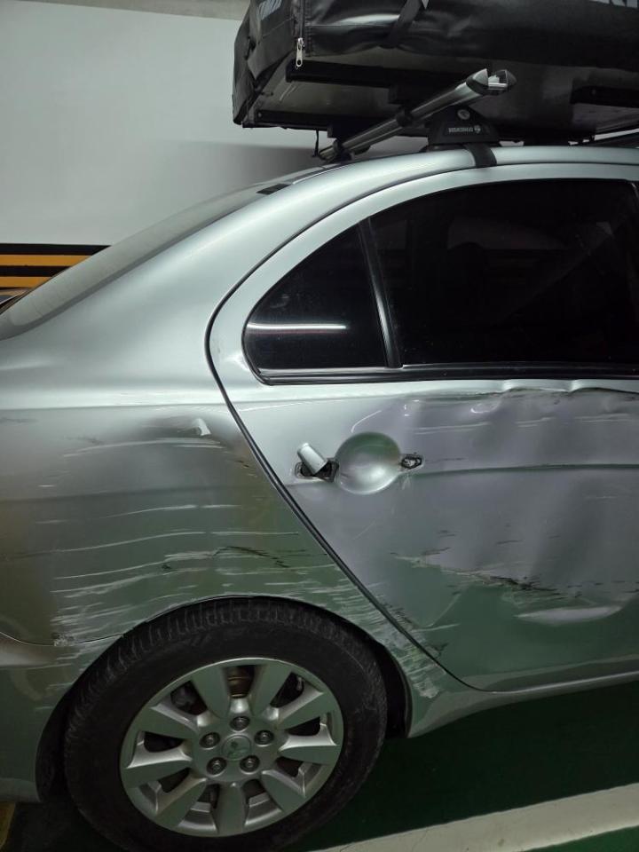 汽車板金烤漆案件圖片