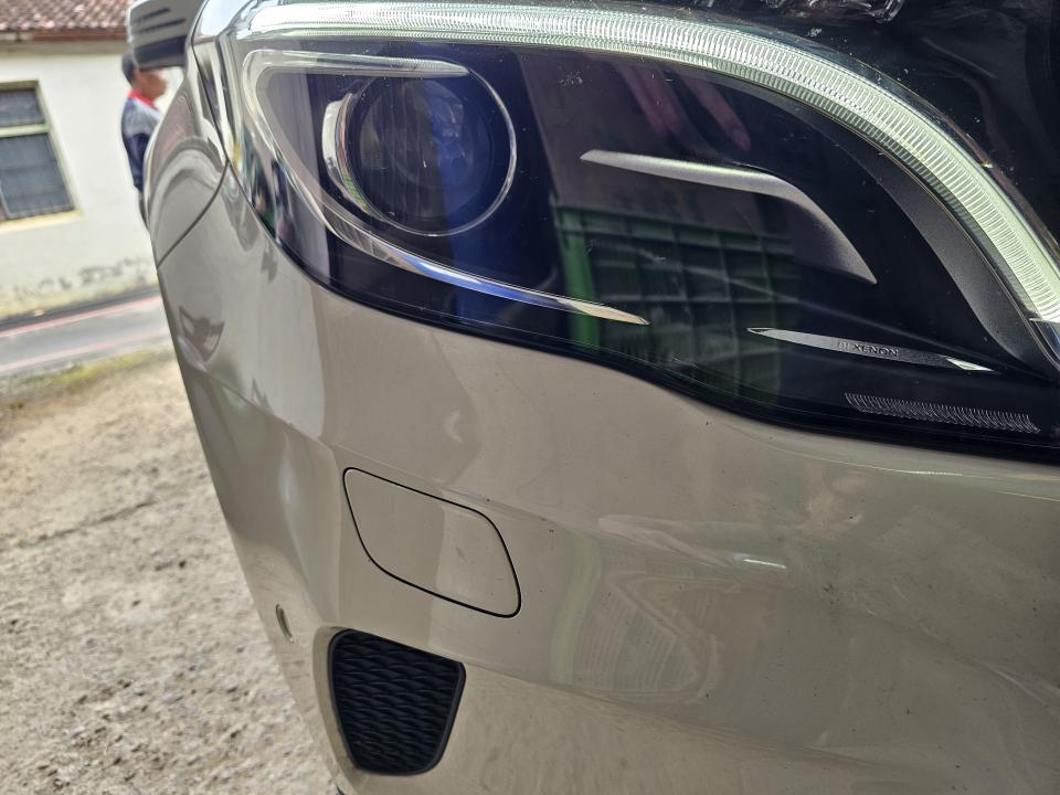 車燈修復案件圖片