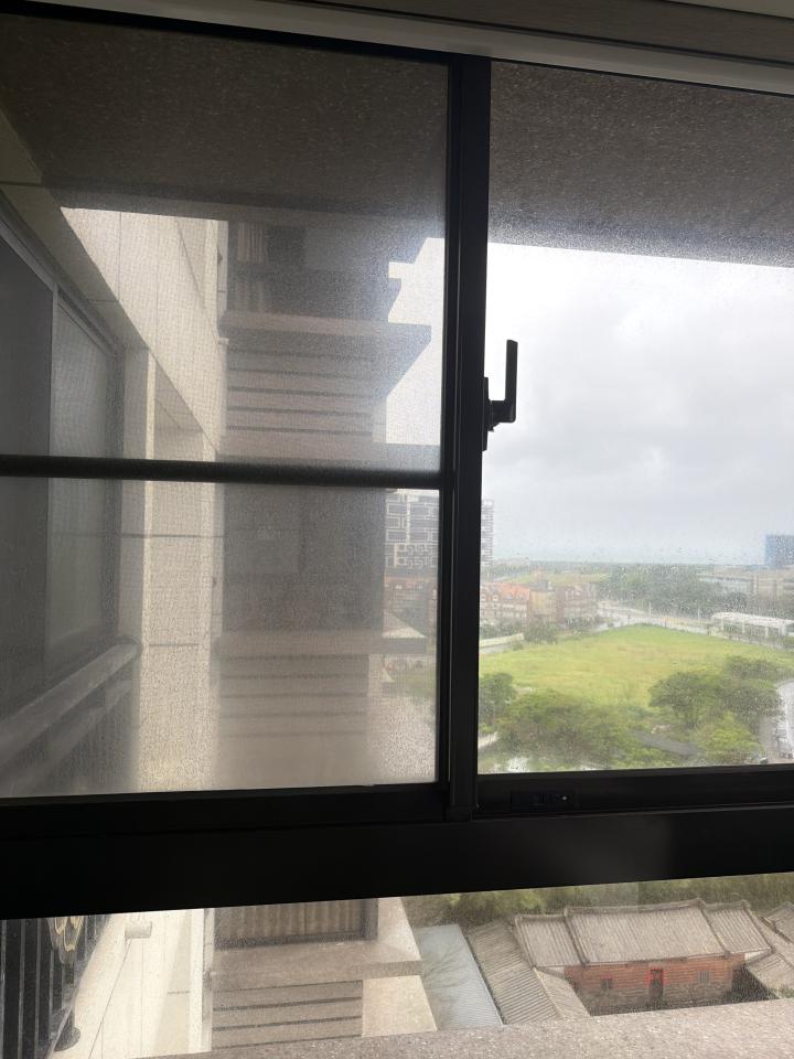 玻璃清潔案件圖片