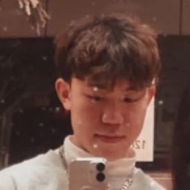 提供中信客服專線服務的專家張育齊