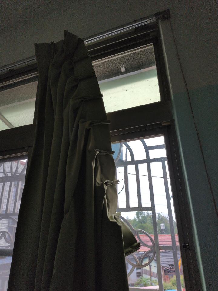 窗簾安裝維修案件圖片