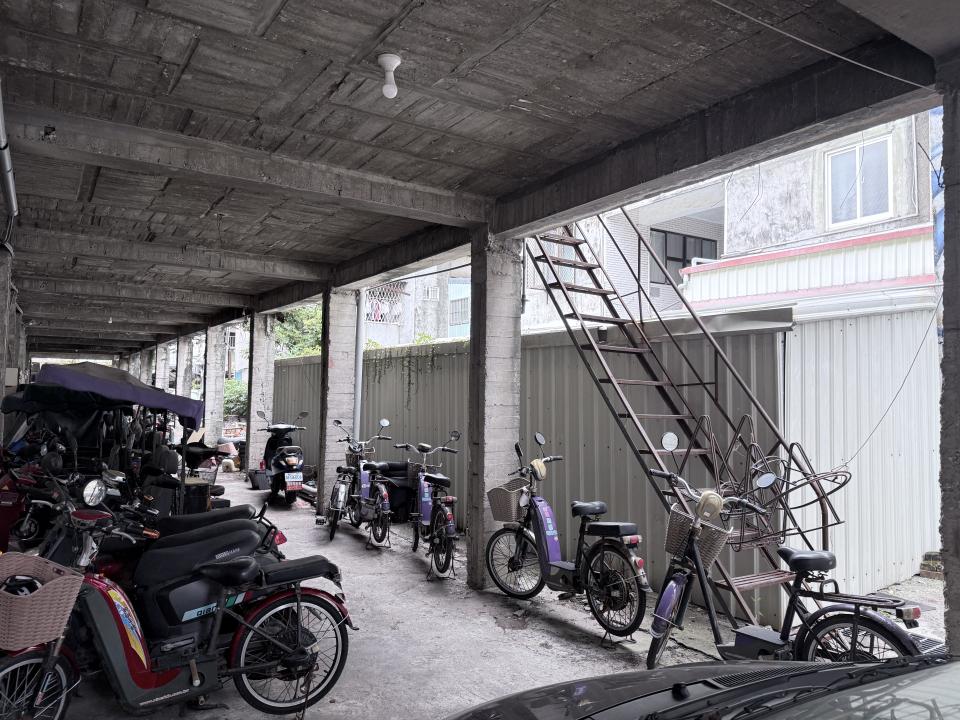 樓梯扶手案件圖片