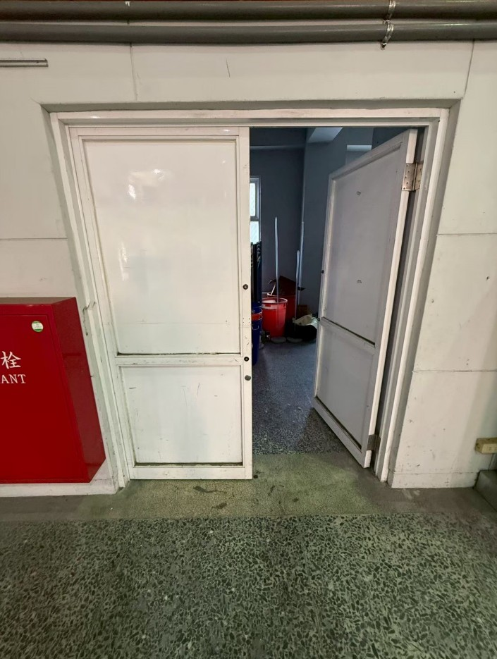 門片維修案件圖片