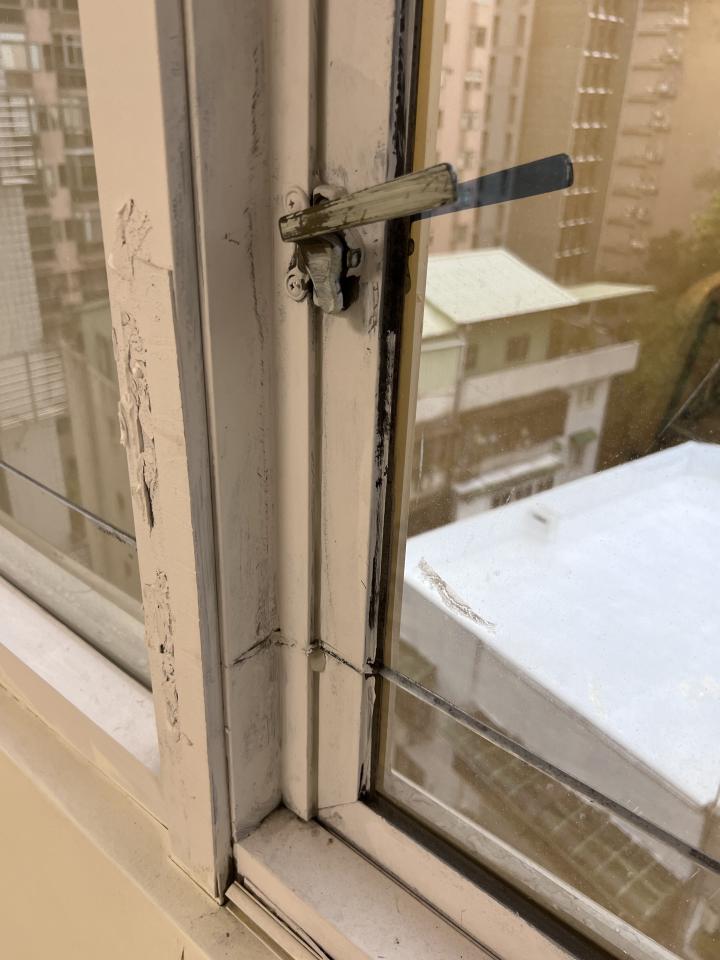 窗戶維修案件圖片