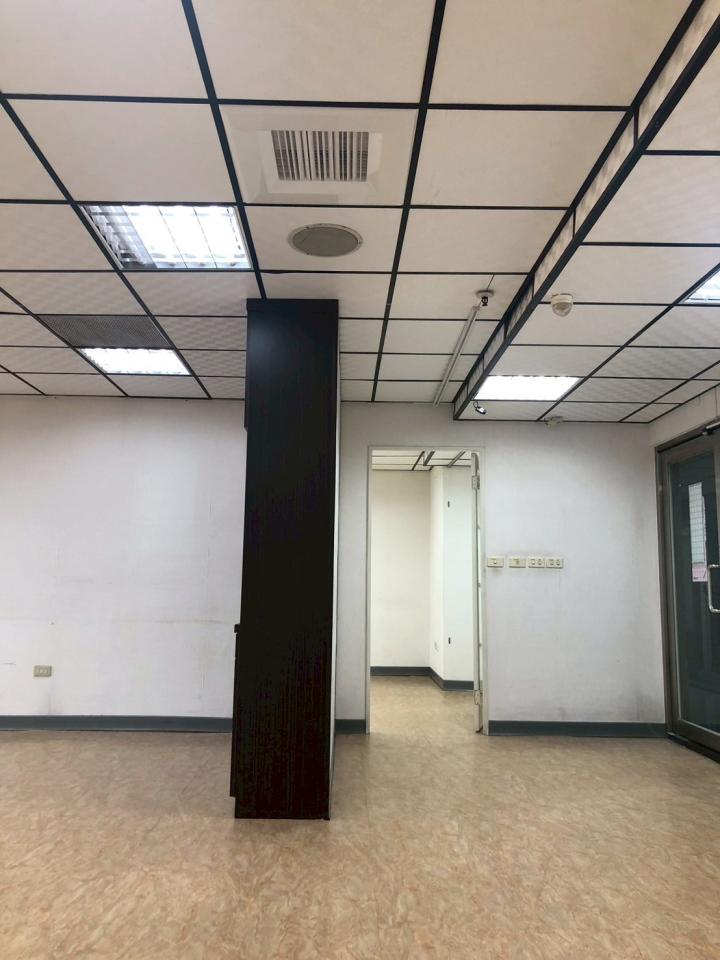 壁紙清除案件圖片