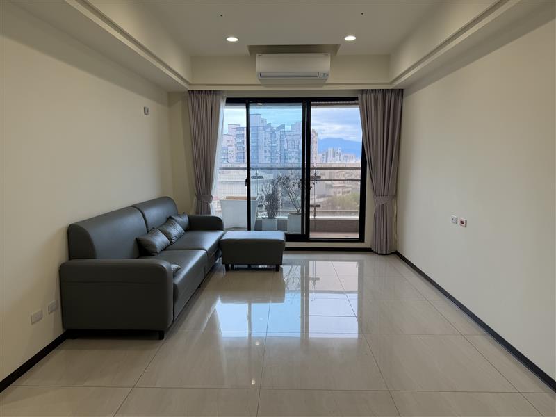 電視壁掛架安裝案件圖片