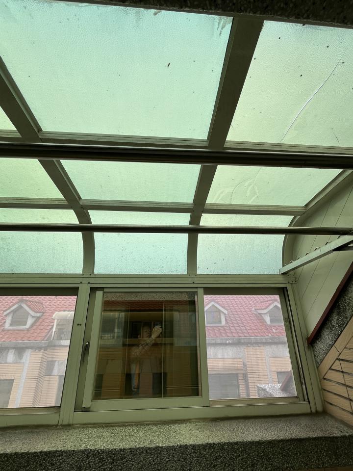 窗戶維修案件圖片