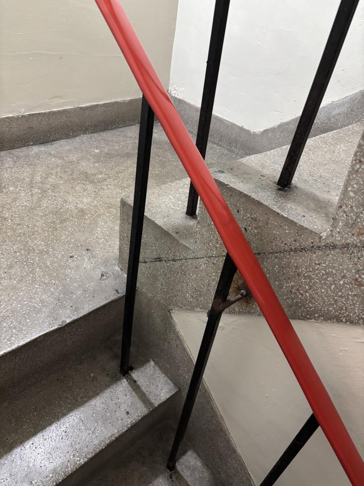 樓梯扶手案件圖片