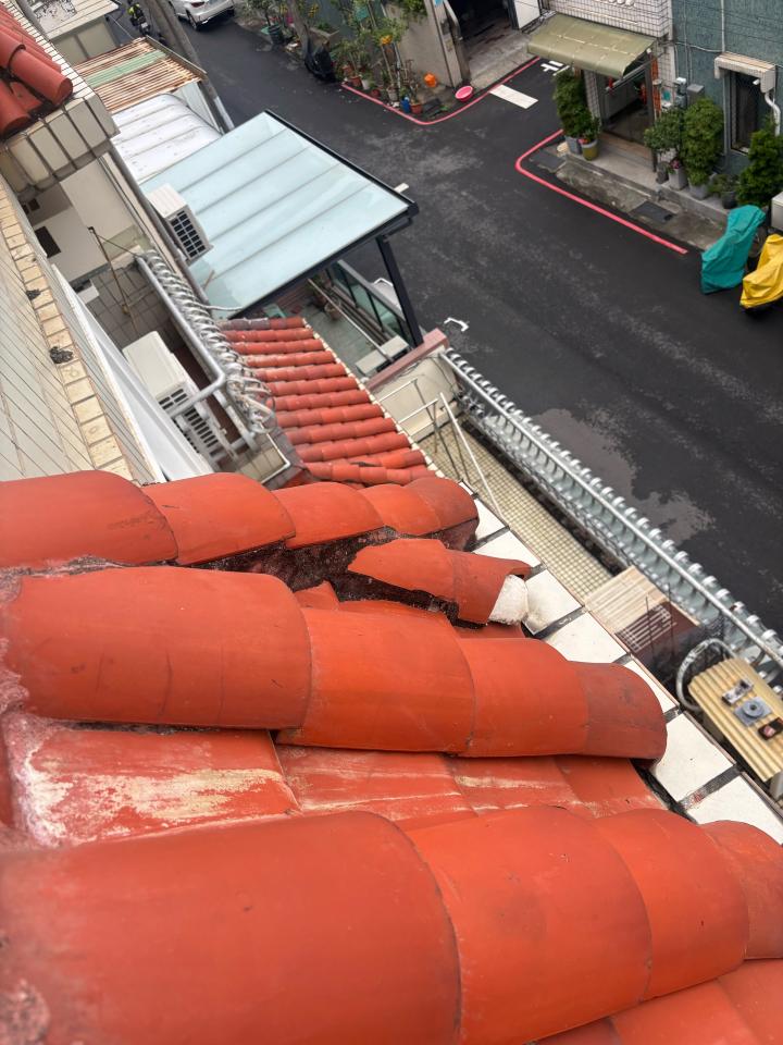 屋瓦翻修案件圖片