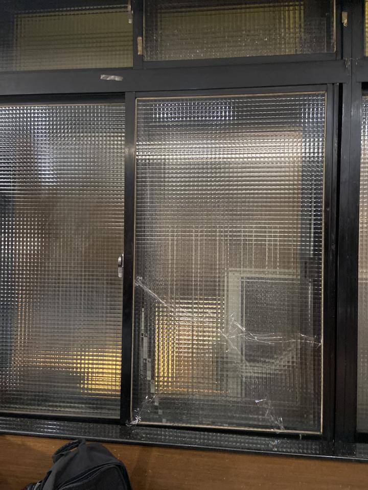 窗戶維修案件圖片